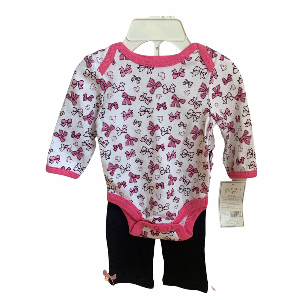 Pink and Black 2-piece Set Ruffles Bows Hearts Size 0-3 M